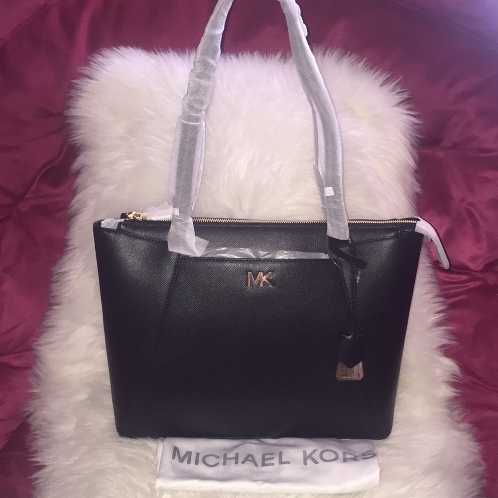 💞👜Michael kors Classic all leather tote👜💞 - Picture 2 of 8